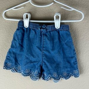 3/$10 Oshkosh’Bosh Scallop Blue Shorts Sz 2T
